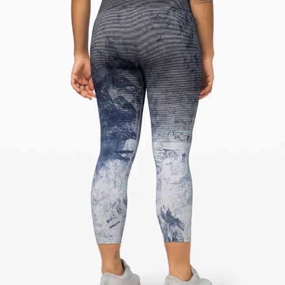 Lululemon Ebb to Train Women Super-High-Rise Crop Legging Tight Tie Dye Striped - Picture 2 of 9